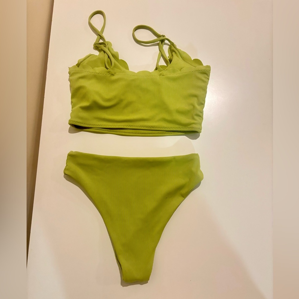 Zaful Lime Green Ribbed Bandeau Bikini Set - Picture 2 of 2